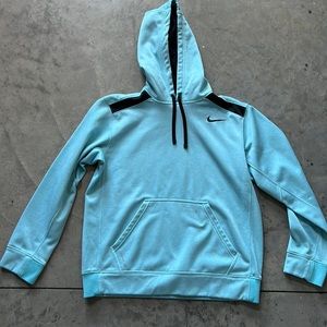 Nike therma-fit hoodie